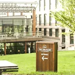 The Orchard Hotel & Restaurant